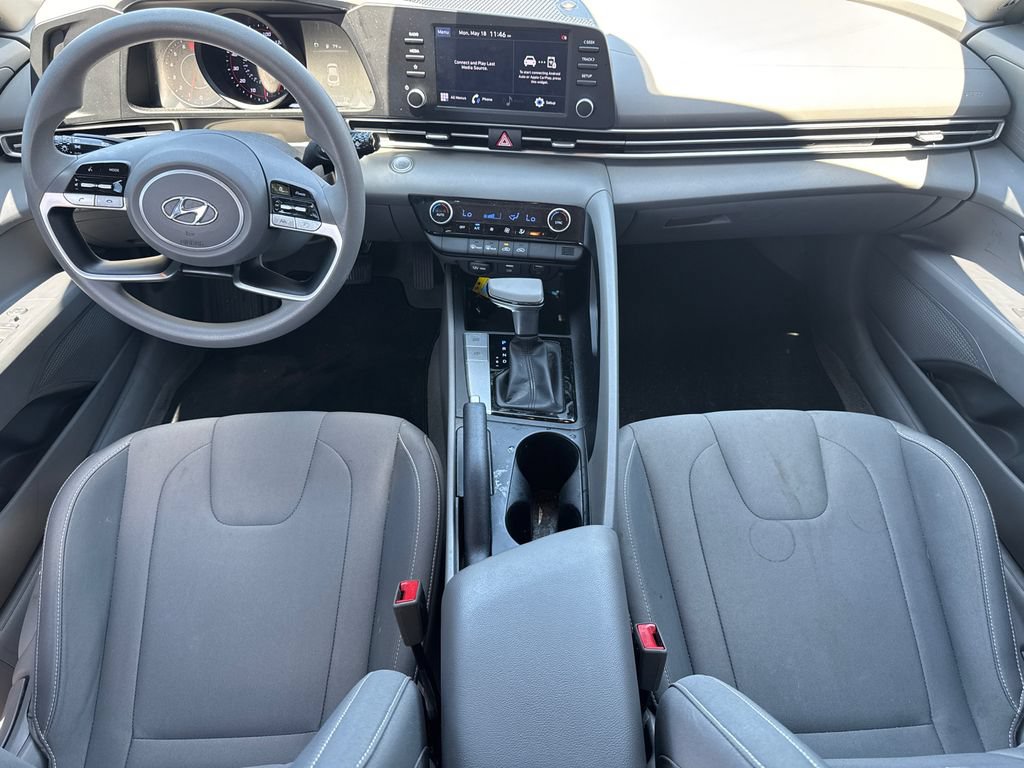 Used 2022 Hyundai Elantra SEL FWD image 22