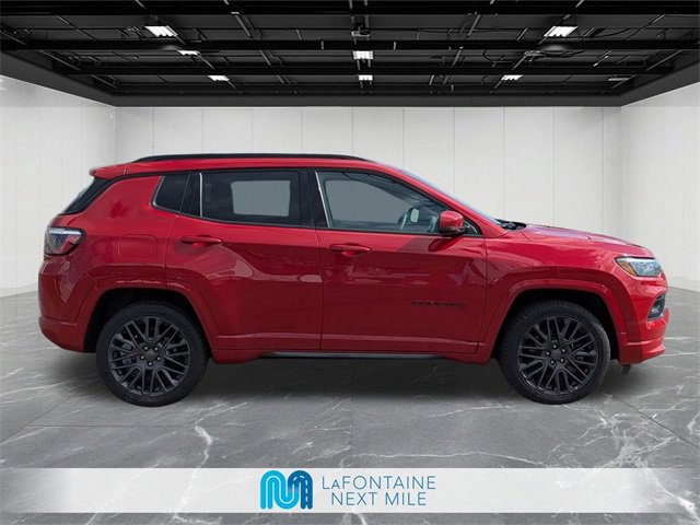 Used 2023 Jeep Compass Limited image 6