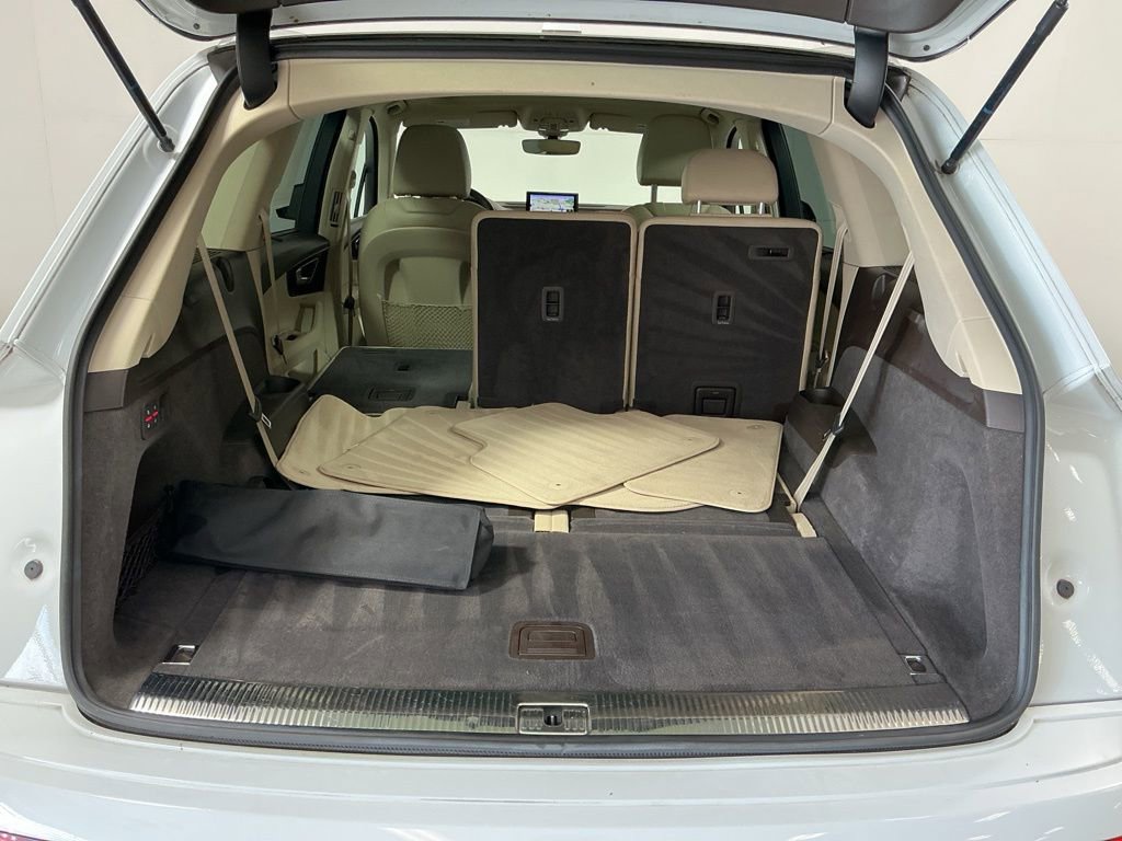 Used 2018 Audi Q7 3.0T Premium Plus w/ Premium Plus Package image 34