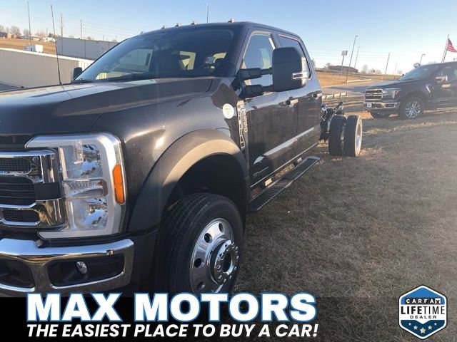 New 2026 Ford F550 4x4 Crew Cab Super Duty w/ XLT Value Package image 3