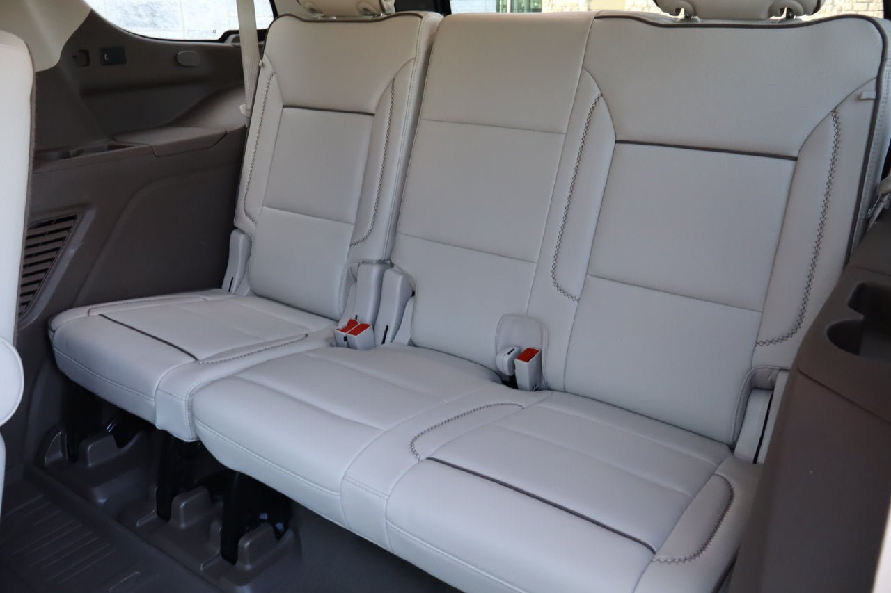 Used 2024 GMC Yukon Denali RWD image 7