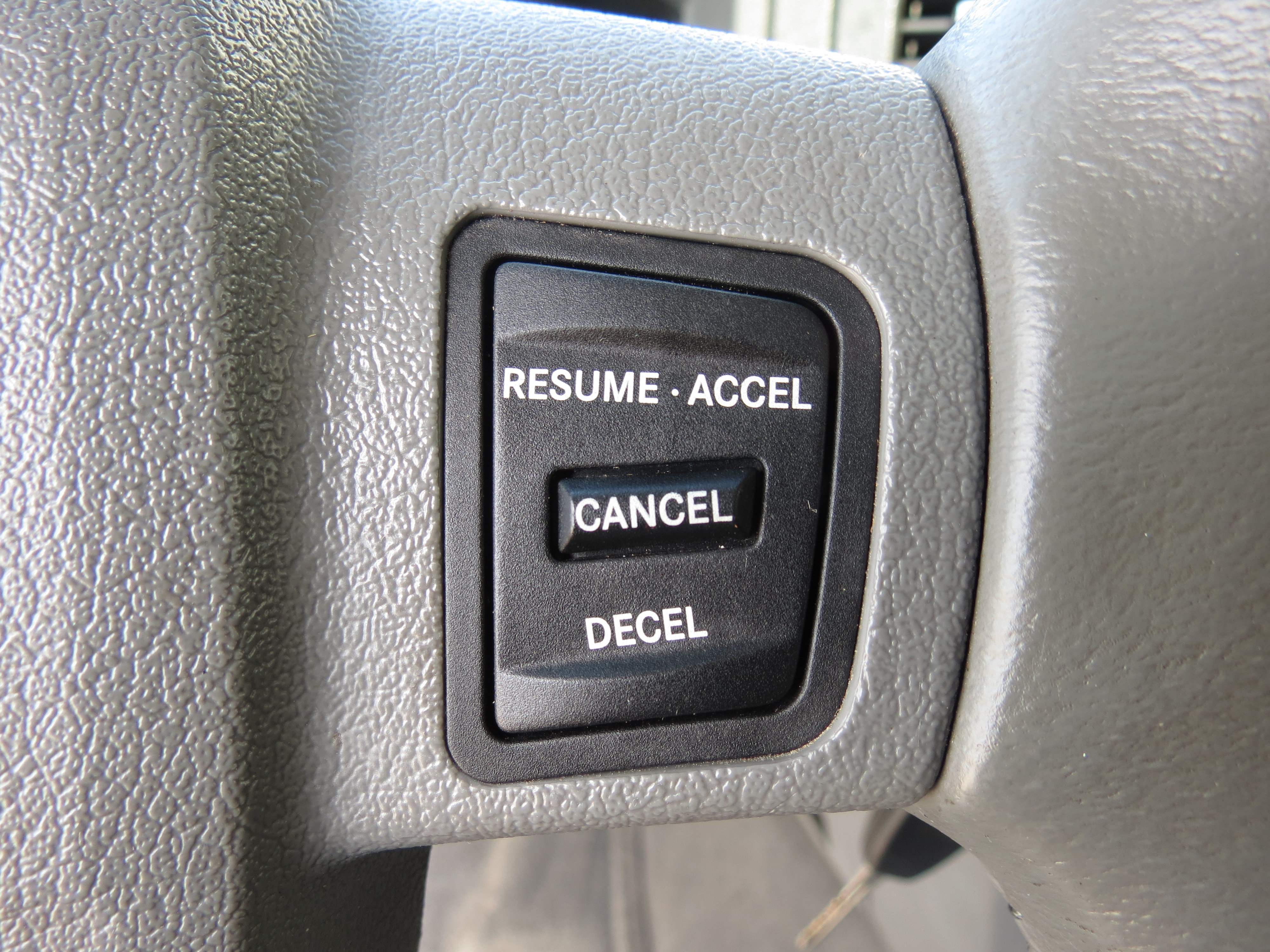 Used 2005 Jeep Grand Cherokee Limited AWD/4WD image 14