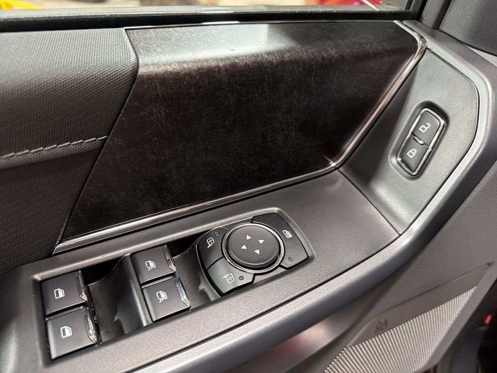 Used 2025 Ford F150 Lightning Flash image 15