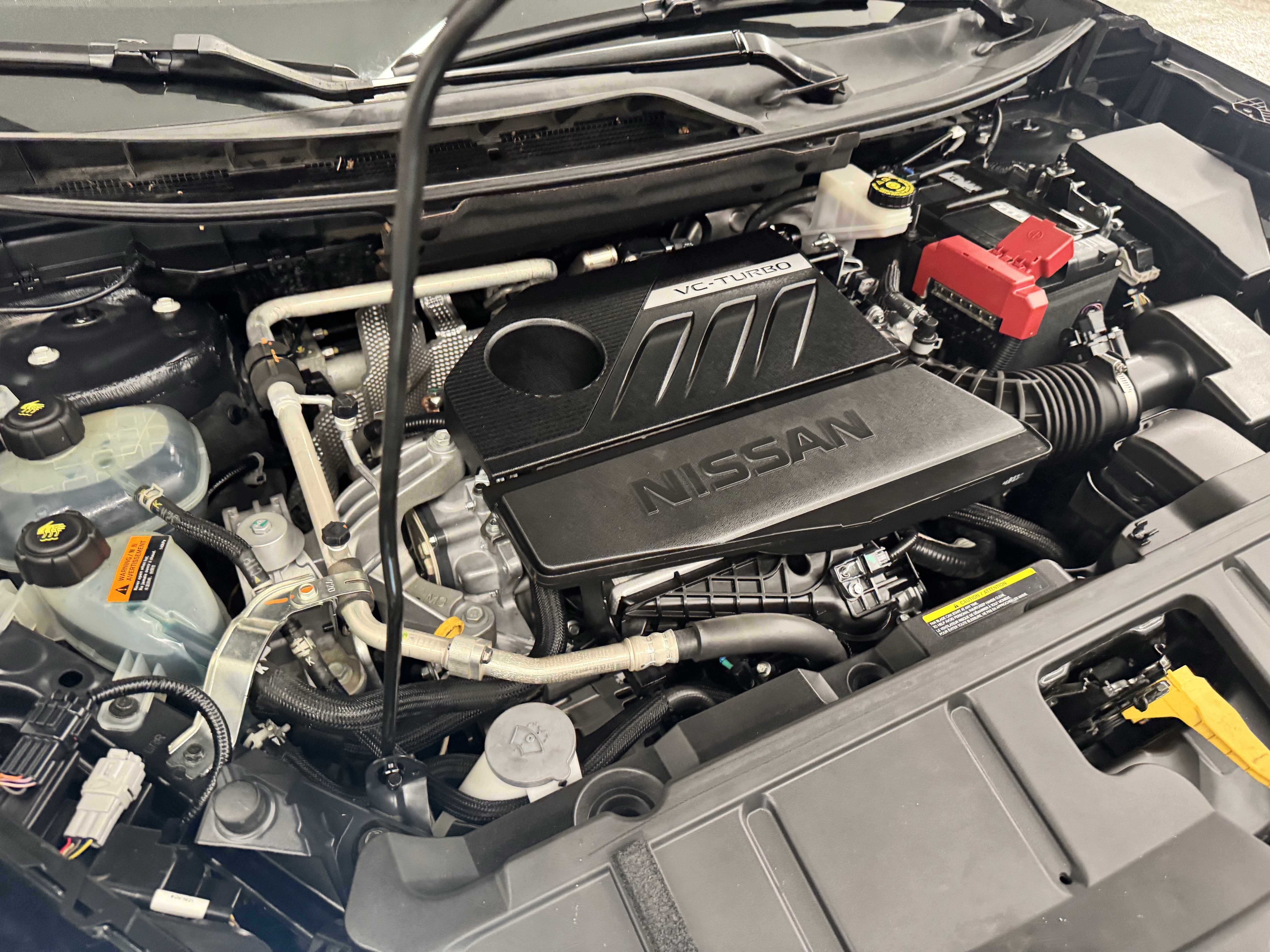 Used 2022 Nissan Rogue SV image 26