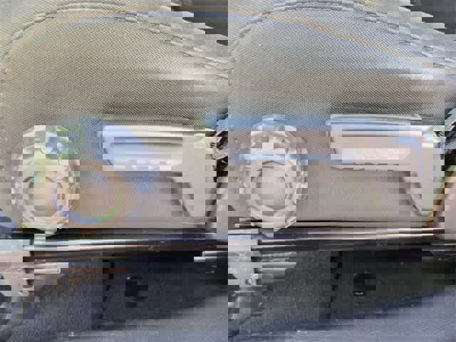 Used 2019 Jeep Wrangler Sport image 17