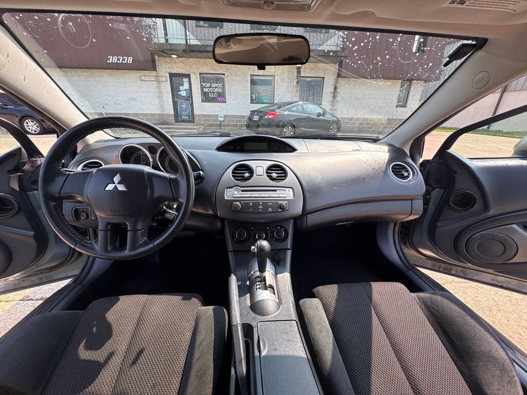 Used 2008 Mitsubishi Eclipse GS FWD image 13