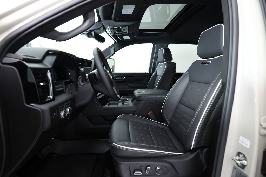 Used 2026 GMC Sierra 2500 AT4X image 14
