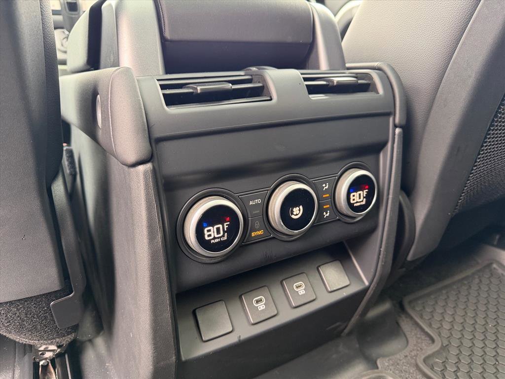Used 2024 Land Rover Defender 110 S image 16