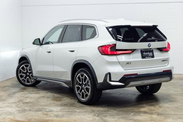 Used 2025 BMW X1 xDrive28i AWD/4WD image 12