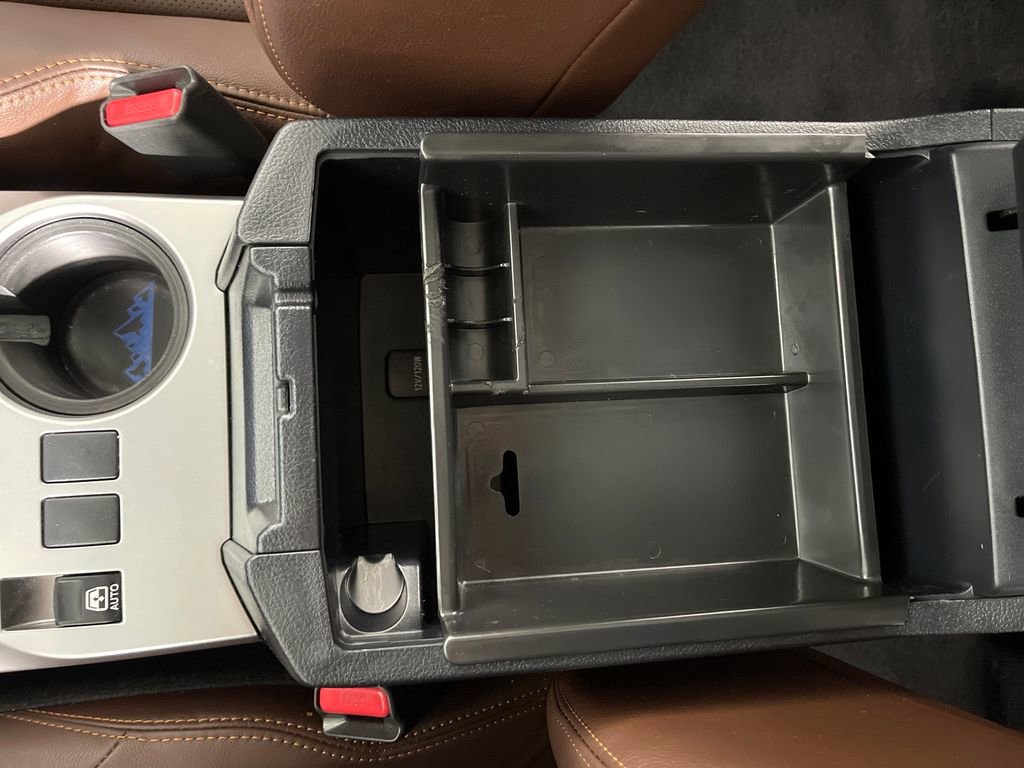 Used 2023 Toyota 4Runner Limited image 23