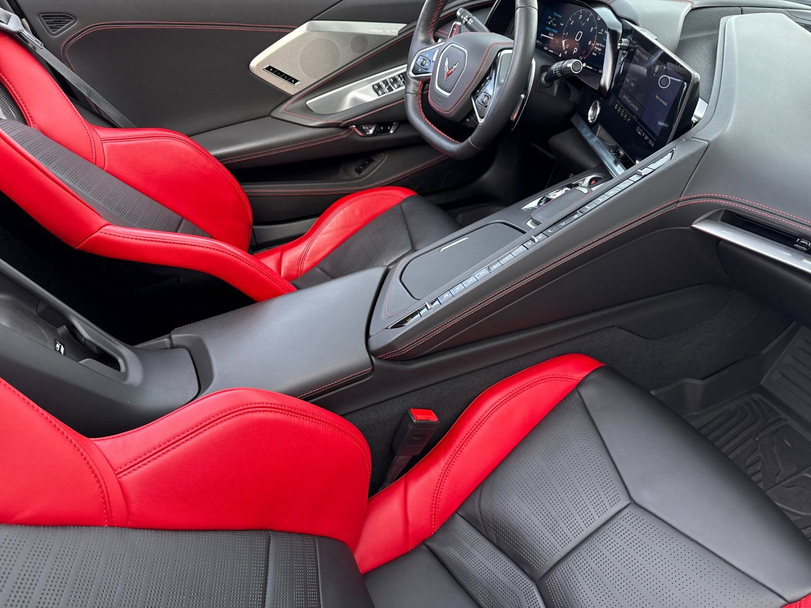 Used 2021 Chevrolet Corvette Stingray Premium Conv w/ 3LT image 14