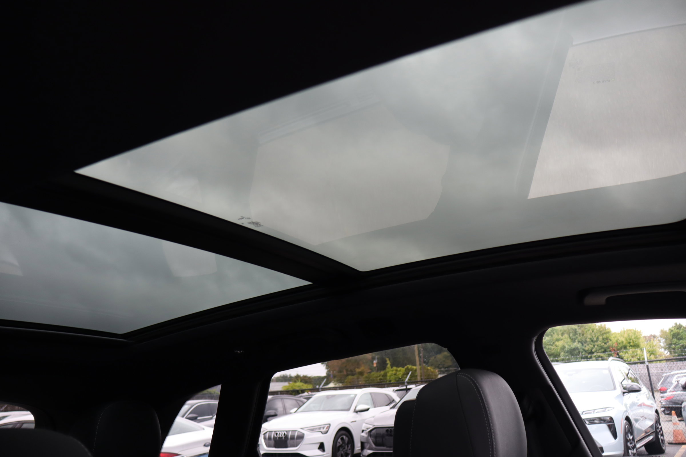 Used 2025 Audi Q5 e Prestige image 15