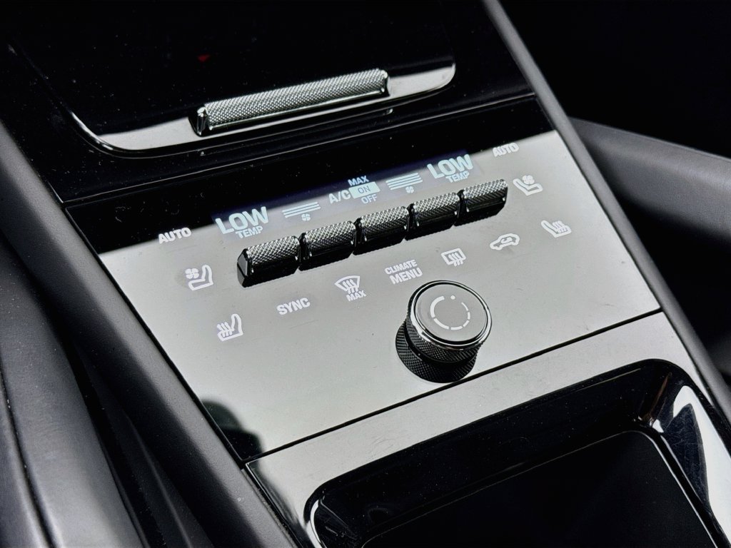 Certified 2026 Porsche Cayenne Turbo GT AWD/4WD image 22