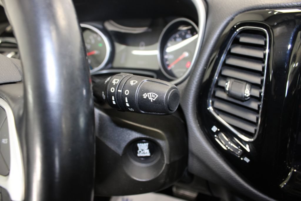 Used 2020 Jeep Compass Limited AWD/4WD image 21