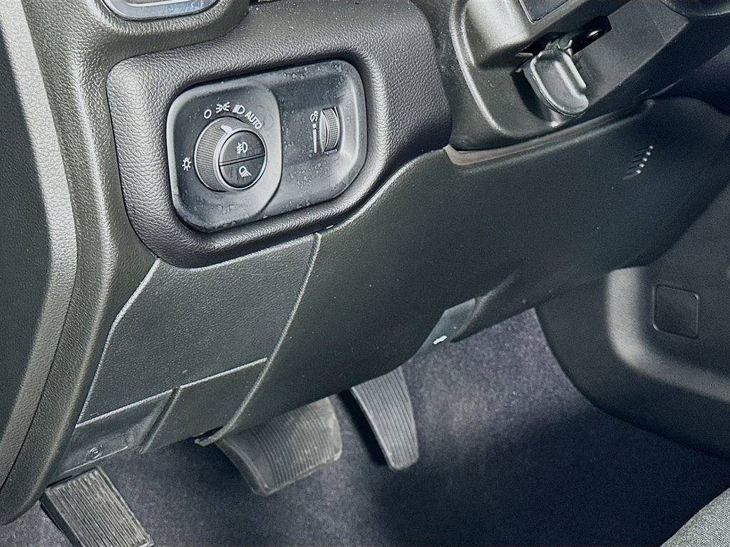 Used 2025 RAM 2500 Lone Star image 10