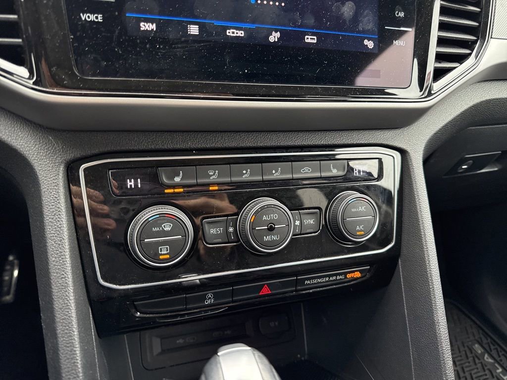 Used 2023 Volkswagen Atlas SEL R-Line image 32