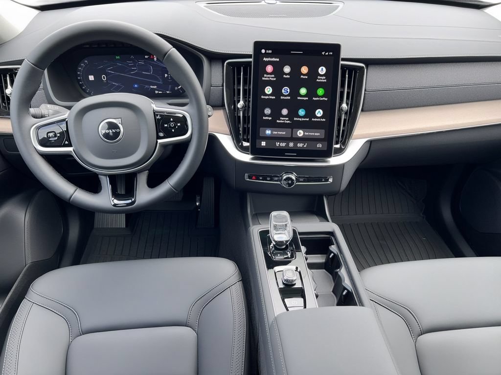 New 2026 Volvo XC90 B6 Plus w/ Protection Package Premier AWD/4WD image 5
