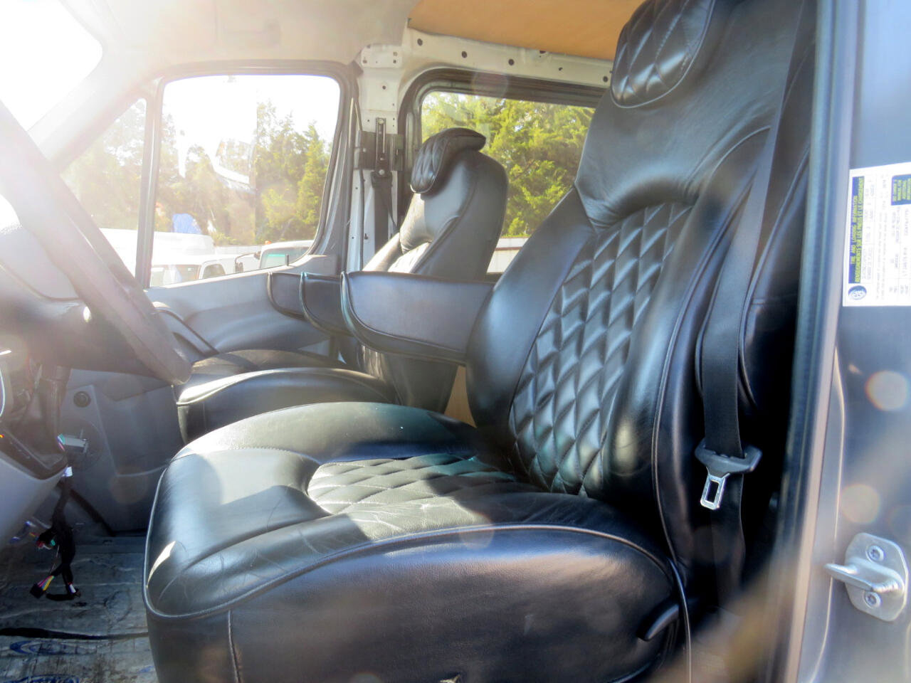 Used 2010 Freightliner Sprinter 2500 image 8