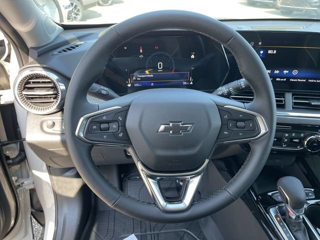 New 2026 Chevrolet Trax ACTIV w/ Sunroof Package FWD image 14