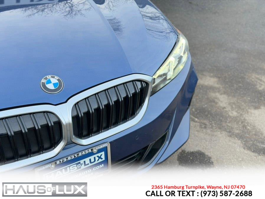 Used 2023 BMW 330i xDrive Sedan w/ Premium Package AWD/4WD image 6