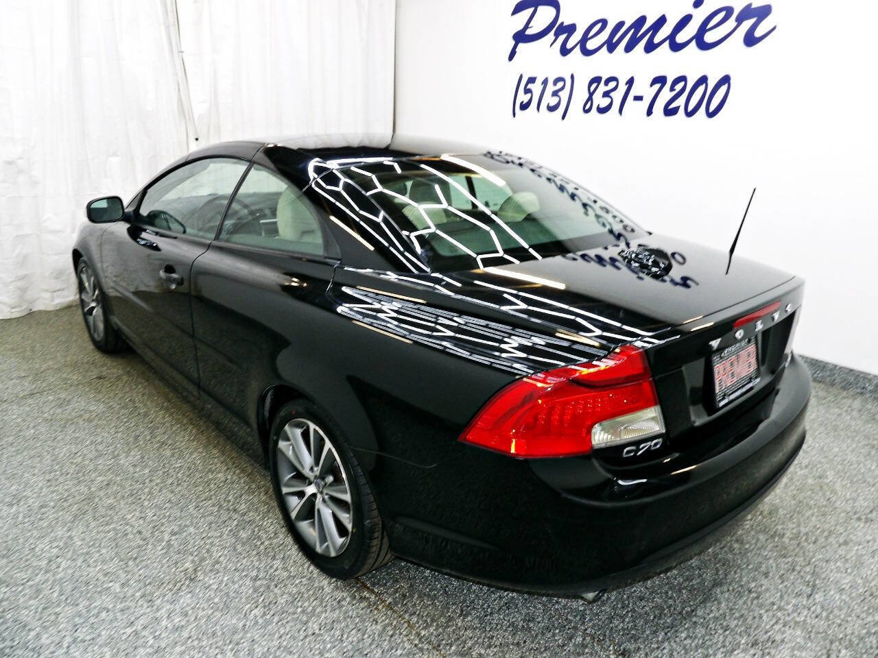 Used 2013 Volvo C70 T5 image 4