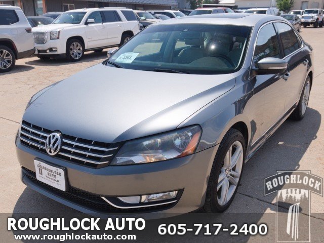 Used 2014 Volkswagen Passat 3.6 SEL Premium