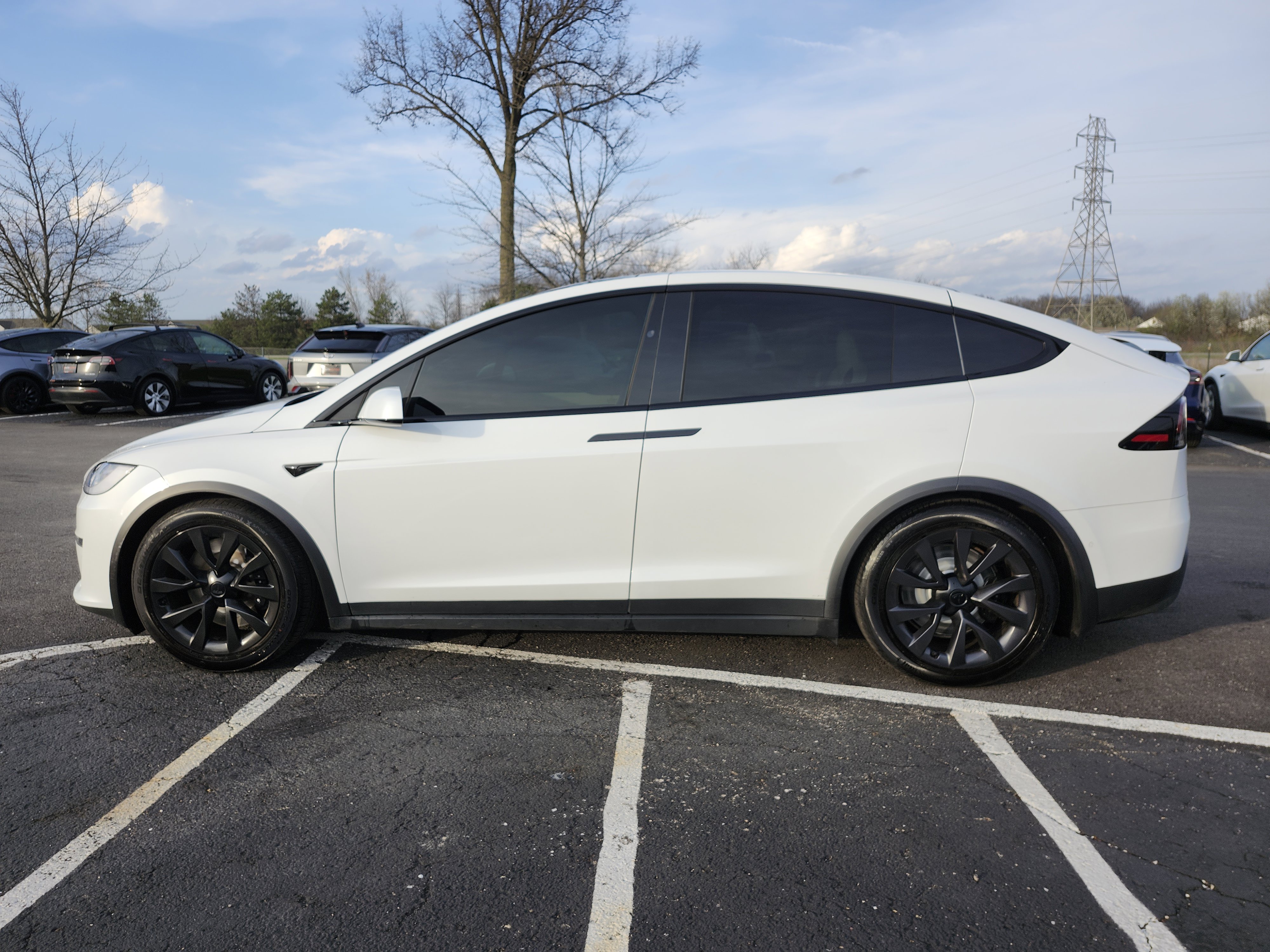 Used 2023 Tesla Model X image 13