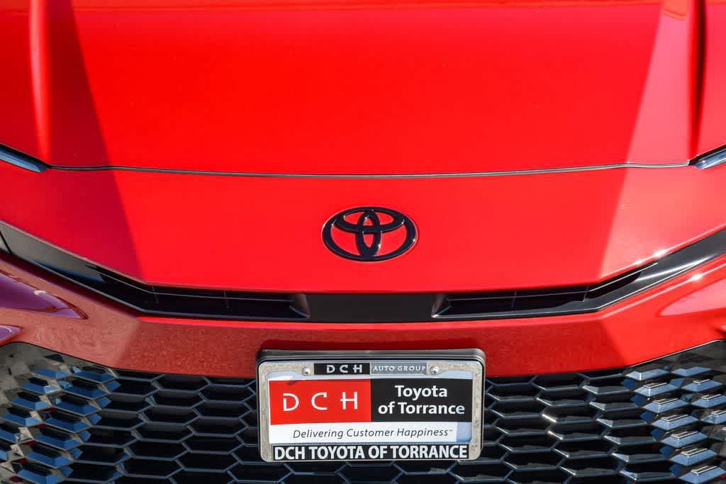 New 2026 Toyota Camry Nightshade FWD image 5
