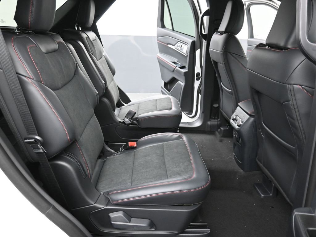 New 2026 Ford Explorer ST w/ Sun And Sound Package image 10
