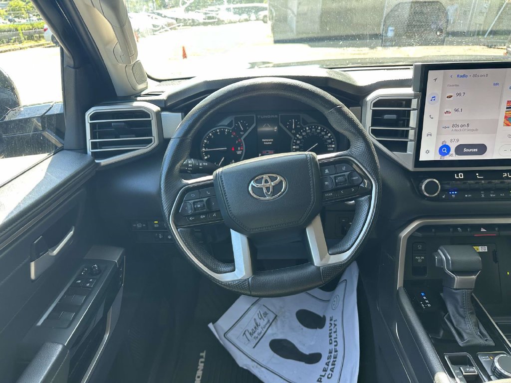 Used 2022 Toyota Tundra Limited w/ Power Package AWD/4WD image 12