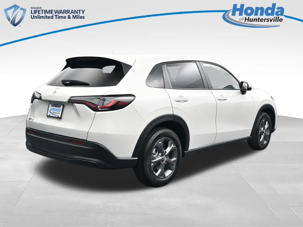 New 2027 Honda HR-V LX image 9