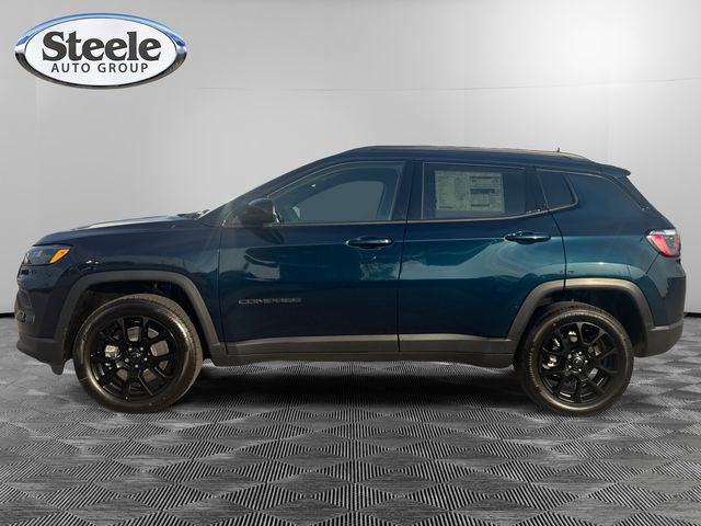 New 2026 Jeep Compass Latitude image 2