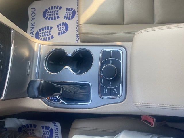 Used 2020 Jeep Grand Cherokee Limited w/ Trailer Tow Group IV image 25