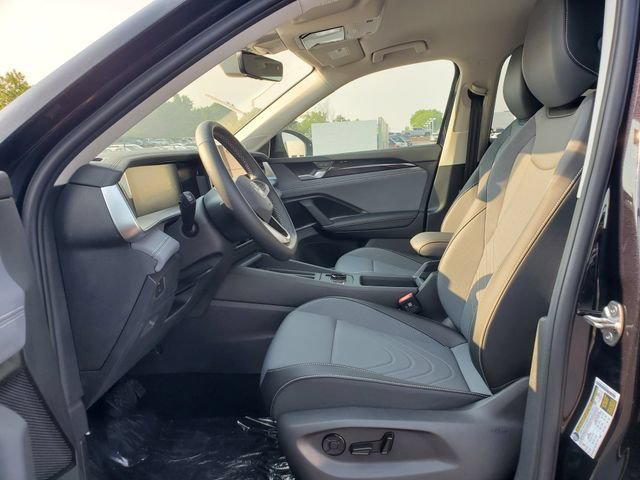 New 2026 Volkswagen Tiguan SE AWD/4WD image 17