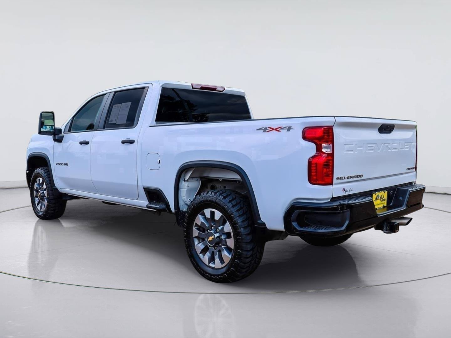Used 2024 Chevrolet Silverado 2500 Custom w/ Custom Convenience Package AWD/4WD image 7