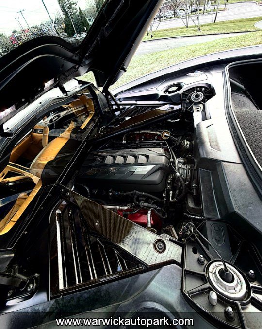 Used 2020 Chevrolet Corvette STINGRAY 3LT w/ 3LT Preferred Equipment Group image 23