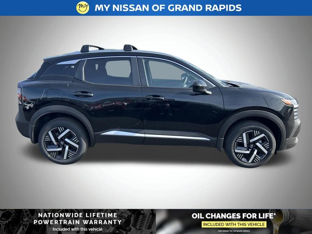 New 2026 Nissan Kicks SV w/ Charging Package image 7