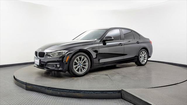 Used 2018 BMW 320i Sedan RWD image 2