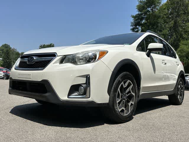 Used 2017 Subaru Crosstrek 2.0i Premium w/ Moonroof Package AWD/4WD image 19