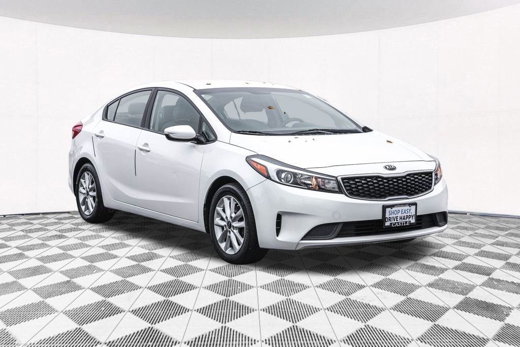 Used 2017 Kia Forte LX w/ LX Popular Package image 10