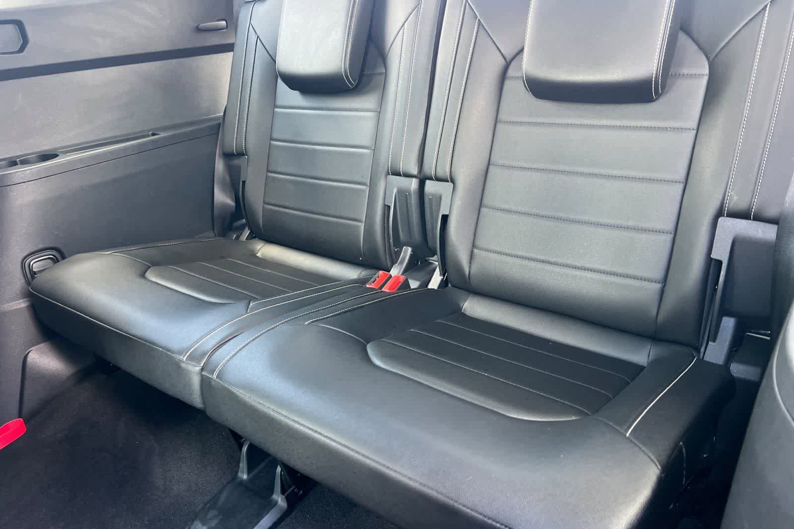 Used 2021 Volkswagen Atlas SEL Premium AWD/4WD image 18