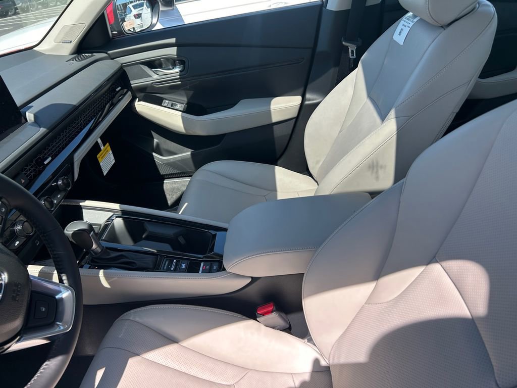 New 2026 Honda Accord Touring image 17