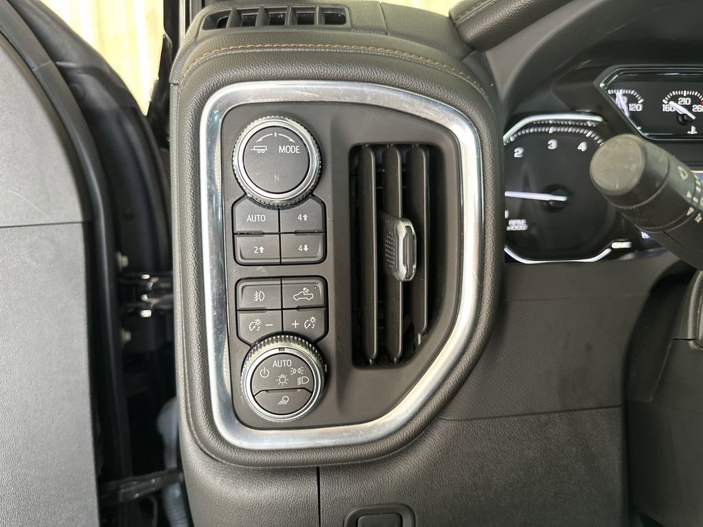Used 2022 GMC Sierra 2500 AT4 w/ Gooseneck/5TH Wheel Package image 19