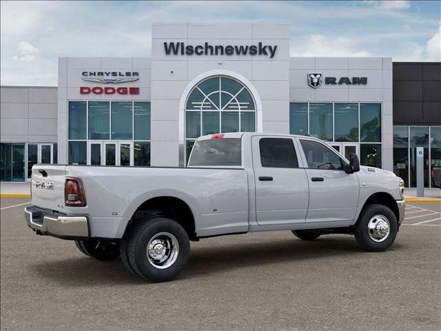 New 2026 RAM 3500 Tradesman image 4