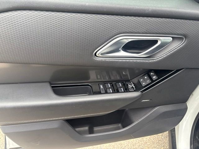 Used 2020 Land Rover Range Rover Velar S AWD/4WD image 29