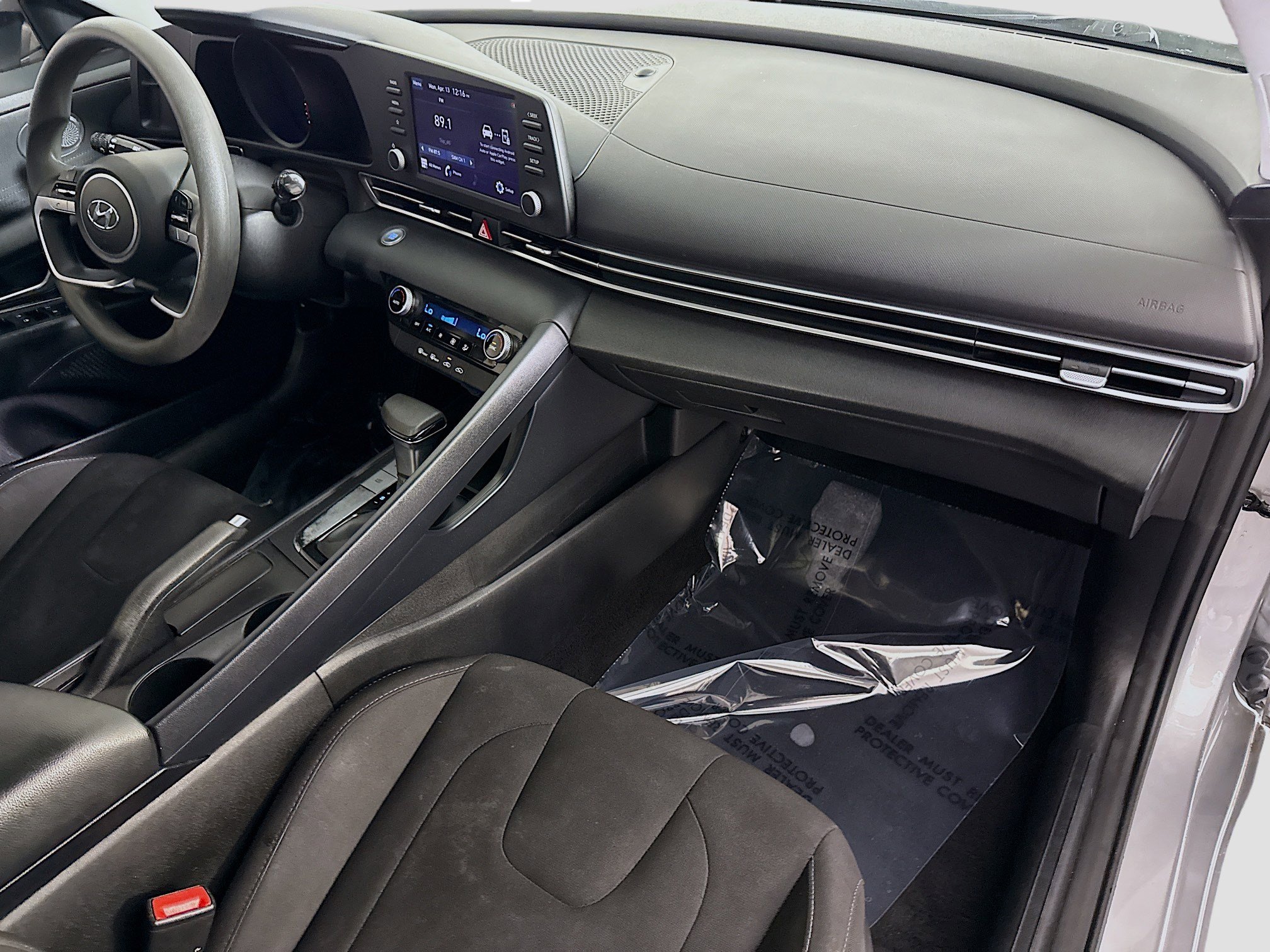 Used 2021 Hyundai Elantra SEL FWD image 30