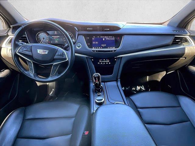 Used 2022 Cadillac XT5 Premium Luxury image 16