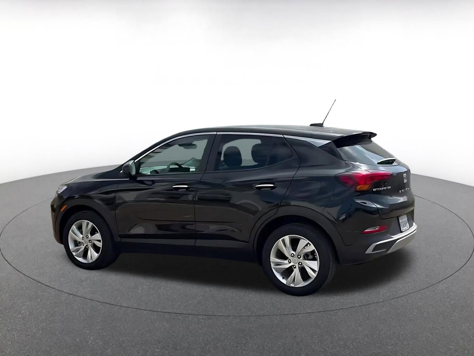 Used 2025 Buick Encore GX Preferred image 10