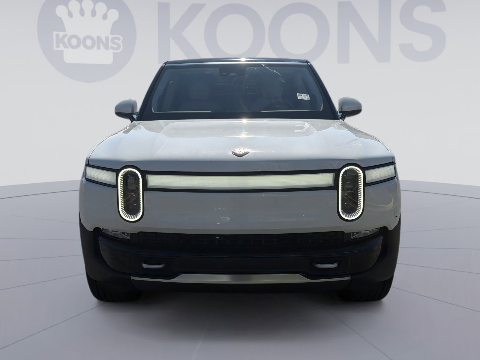 Used 2024 Rivian R1S Adventure image 11