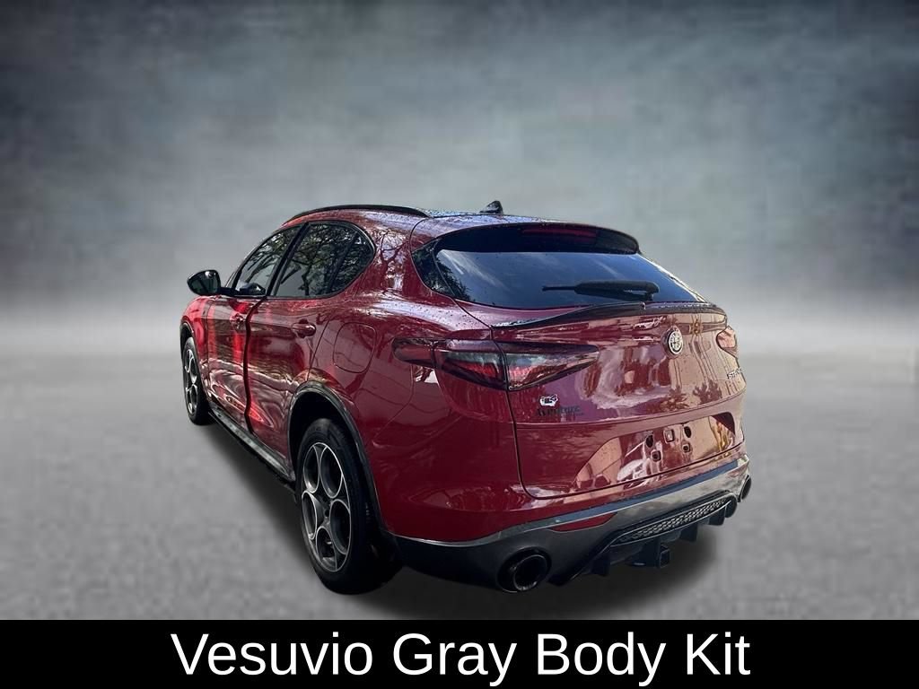 Used 2022 Alfa Romeo Stelvio Ti AWD/4WD image 5